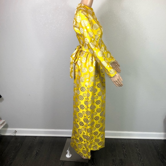 Vintage 1960’s Dress - Picture 2 of 16